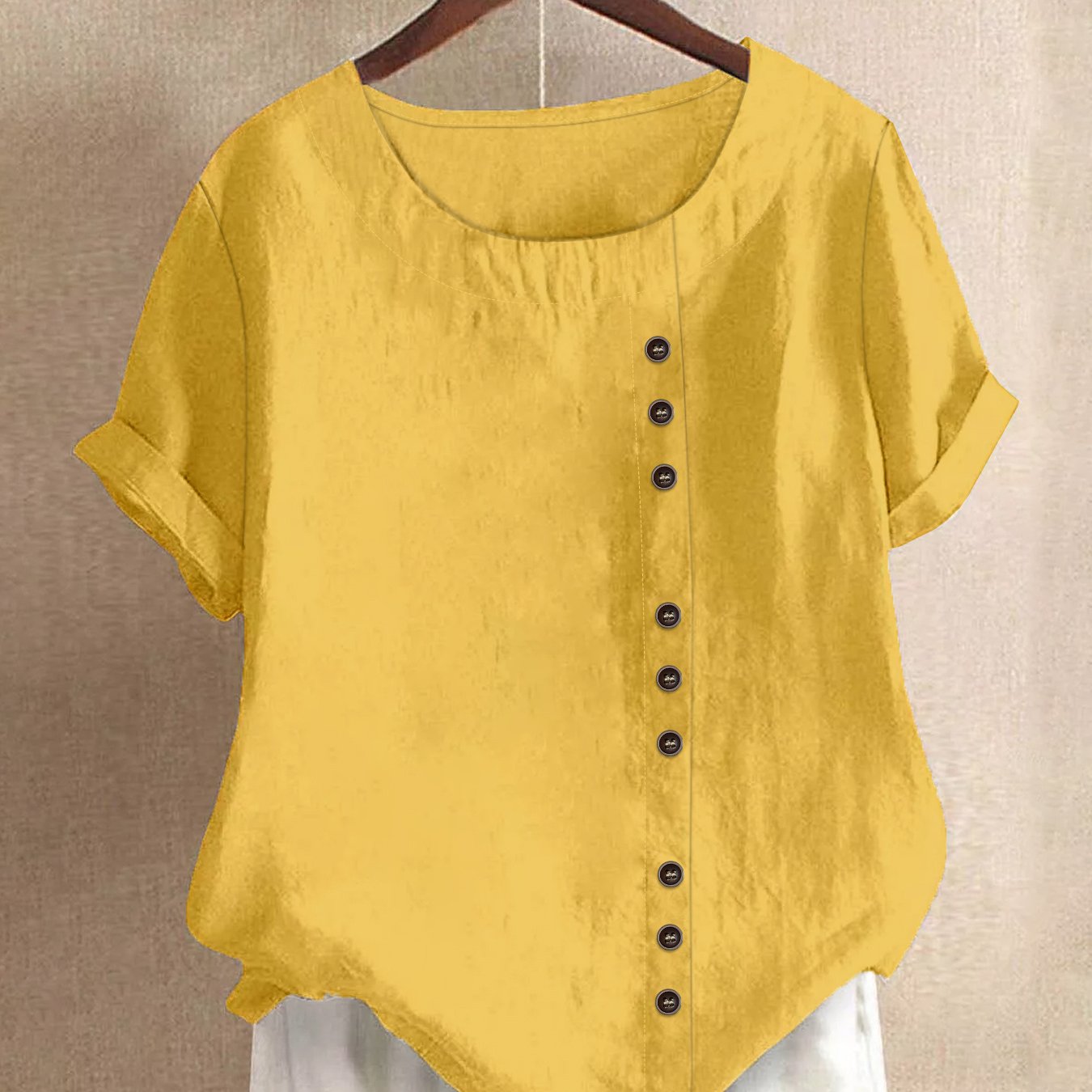 Amaya | Blusa Minimalista con Detalles de Botón