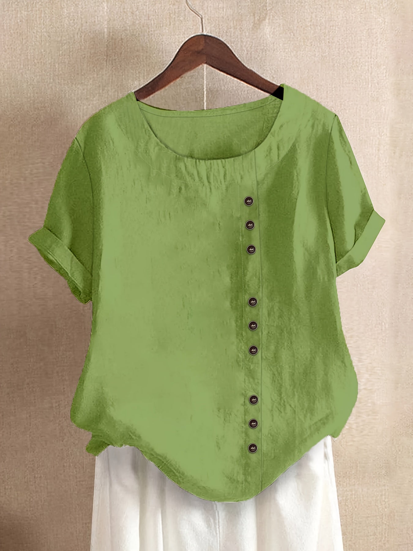 Amaya | Blusa Minimalista con Detalles de Botón