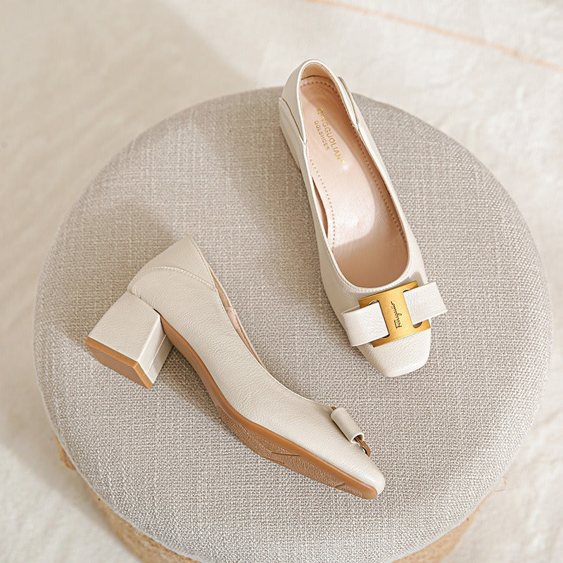 Lucía – Tacones Clásicos Marfil