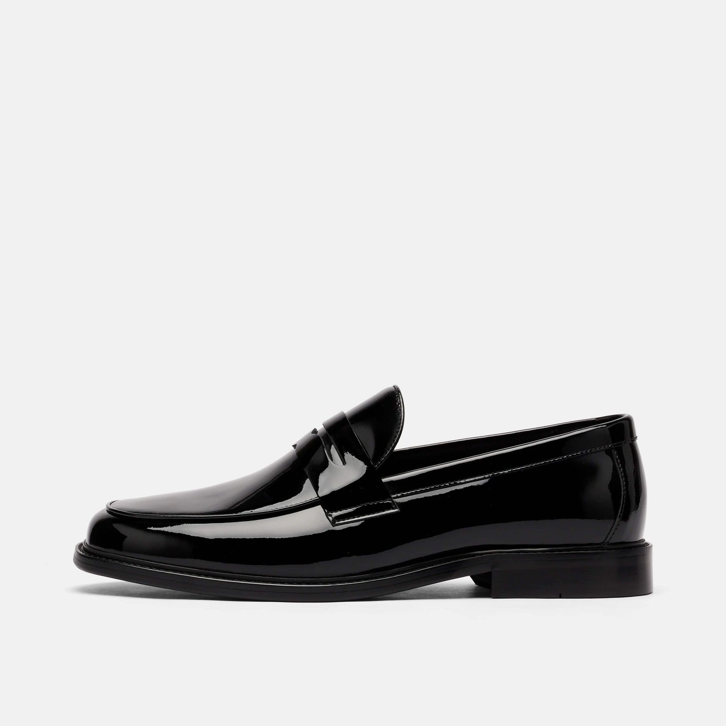 Leo | Mocasines de Charol Negro