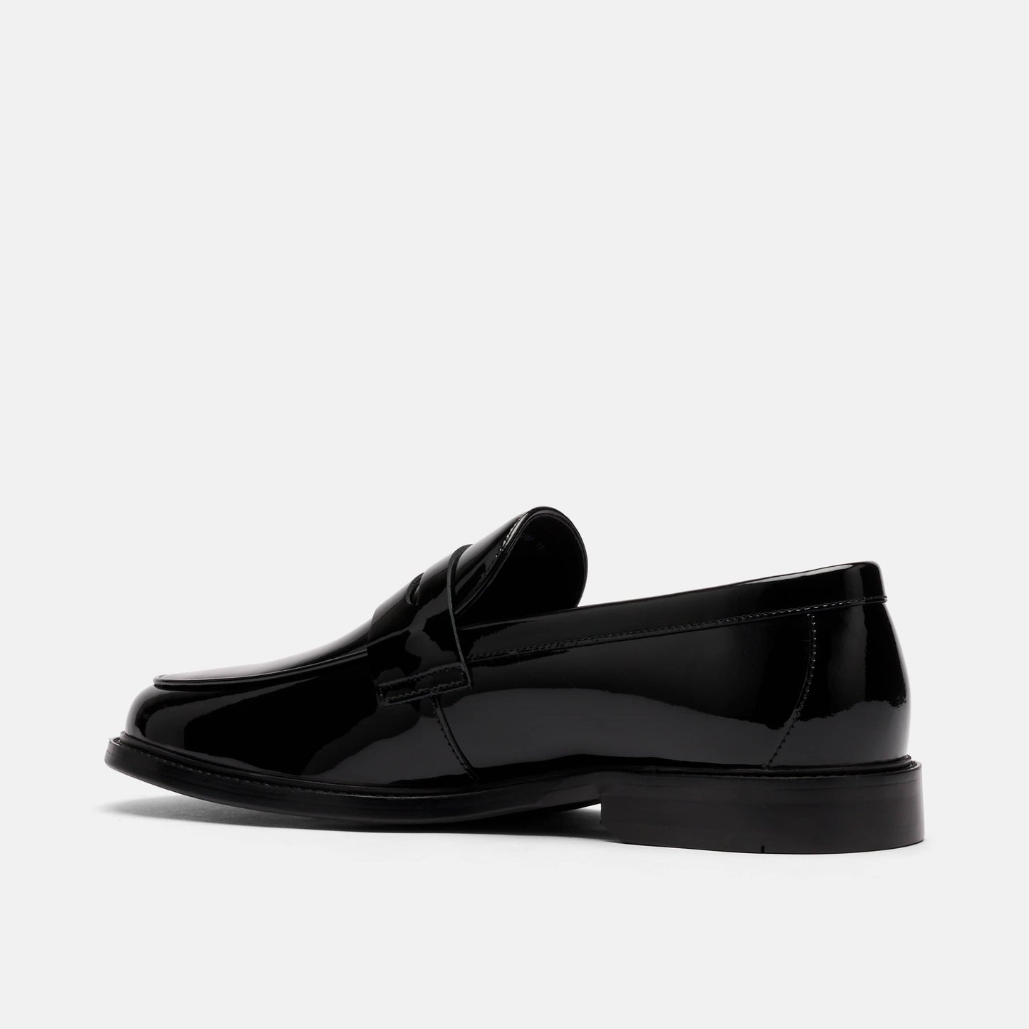 Leo | Mocasines de Charol Negro