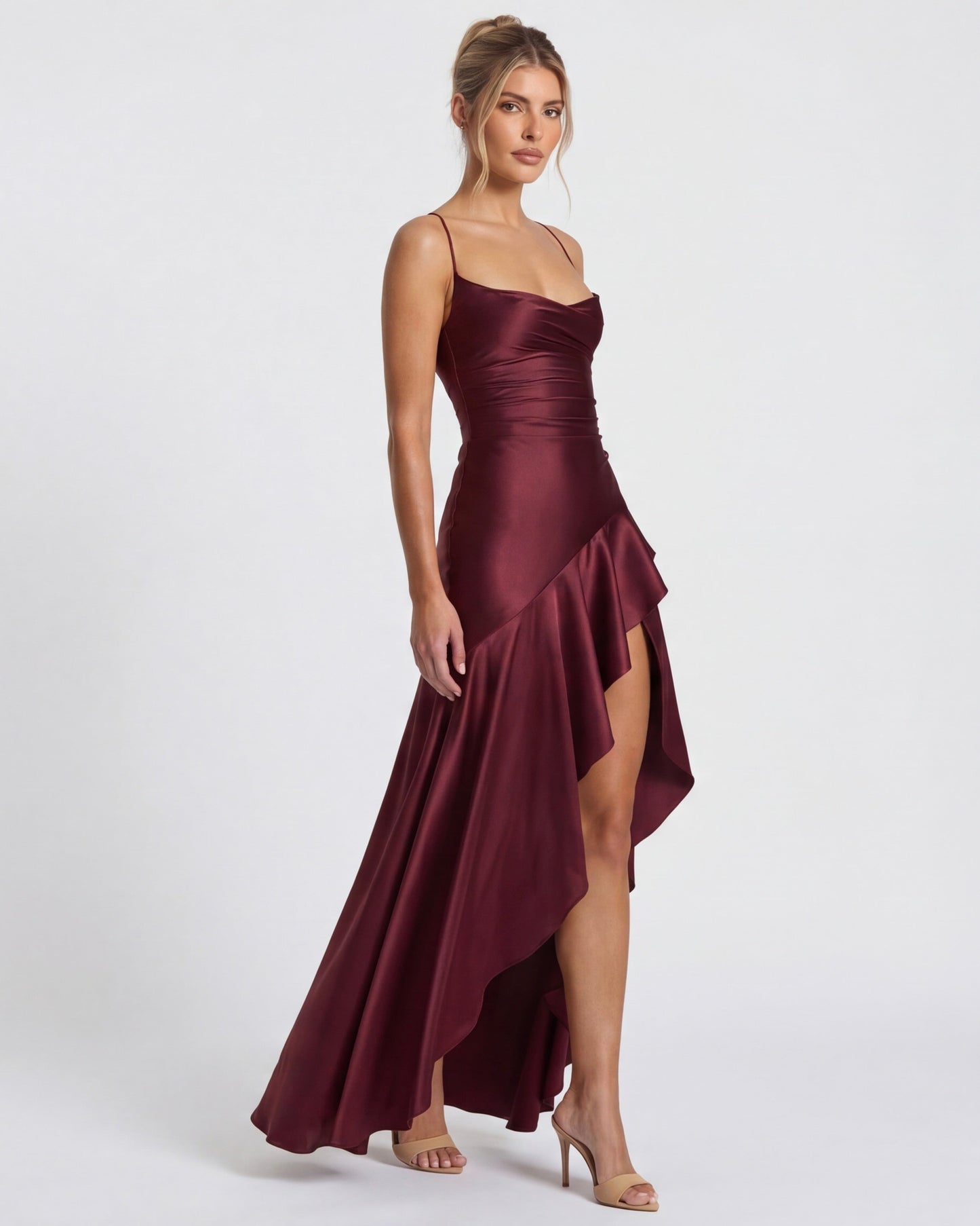 Bruna | Vestido Largo de Presencia Magnética